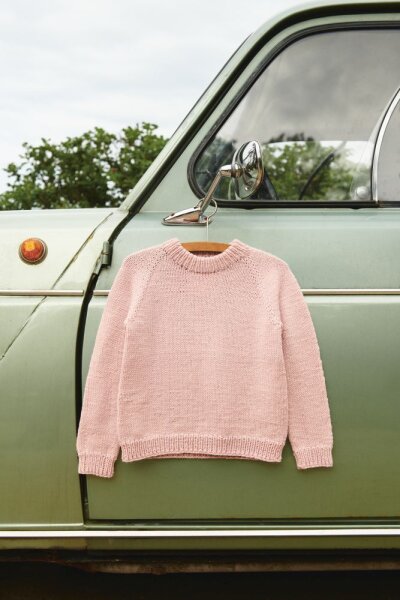 Sandnes Garn Einzelanleitung 2506 Nr. 4 Tiro Sweater Junior - Englisch
