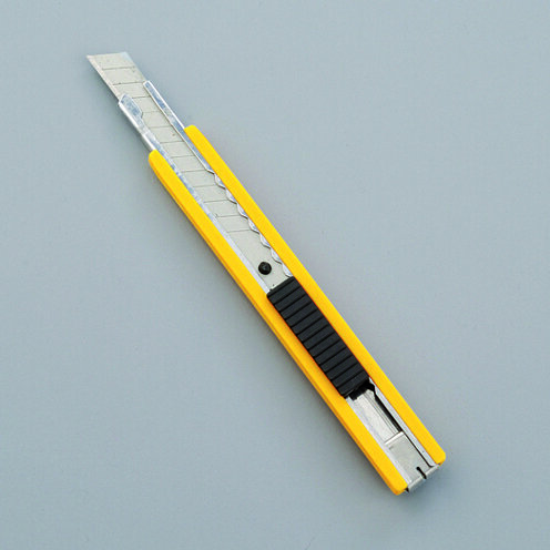 Cutter mit Profiklinge
